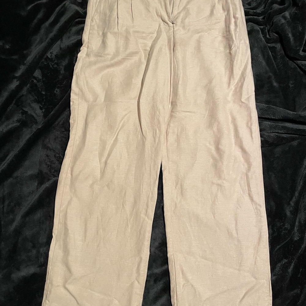 Aritzia The Effortless Pant